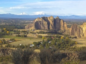 Smith Rock and the Cascade volcanoes in beautiful central Oregon.